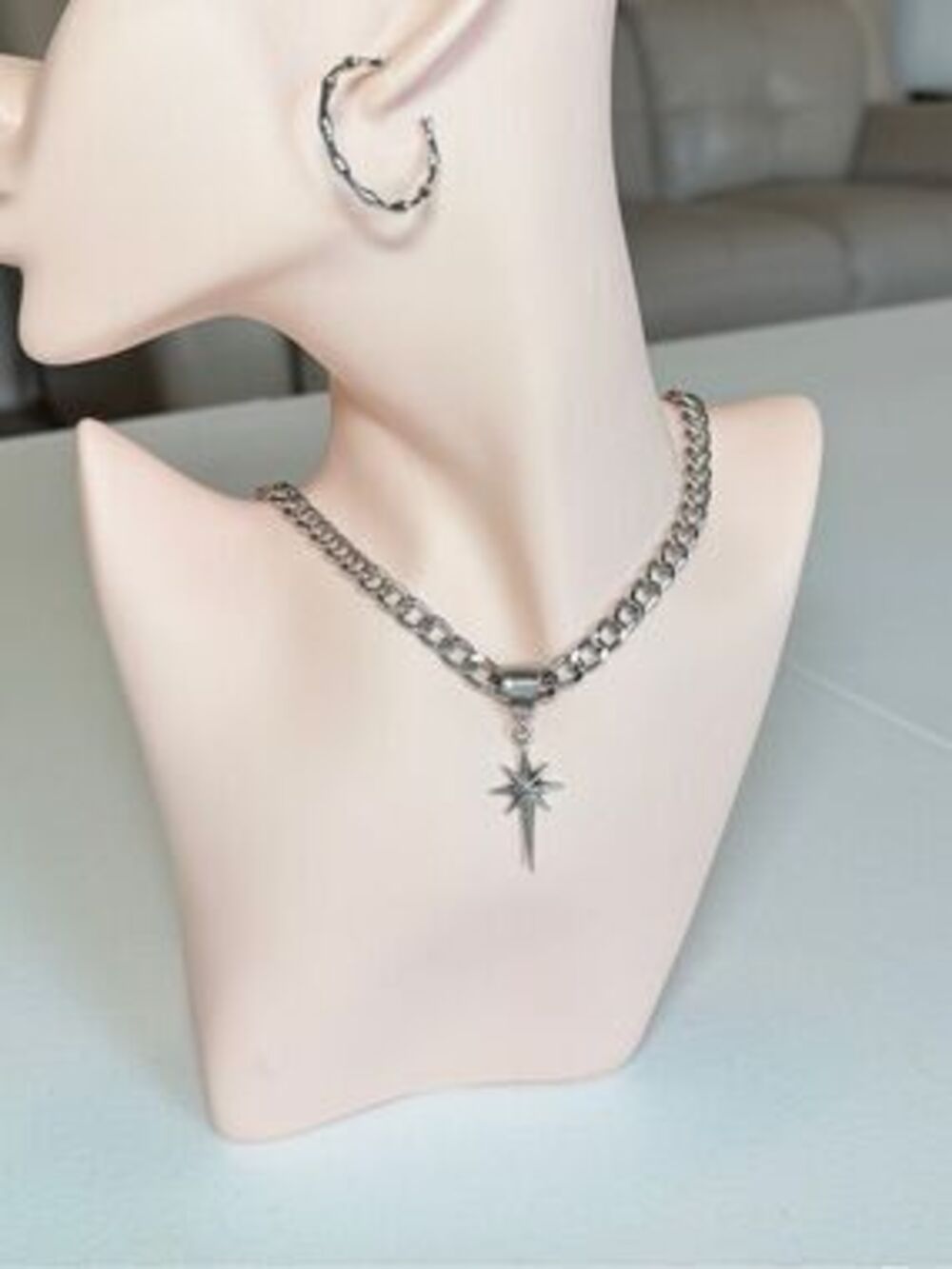 Silver Star Pendant Necklace